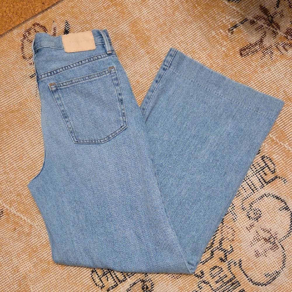 Everlane Light Blue Flare & Wide Leg Jeans
